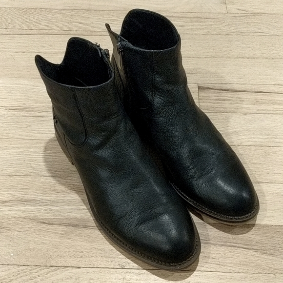 franco sarto hero black